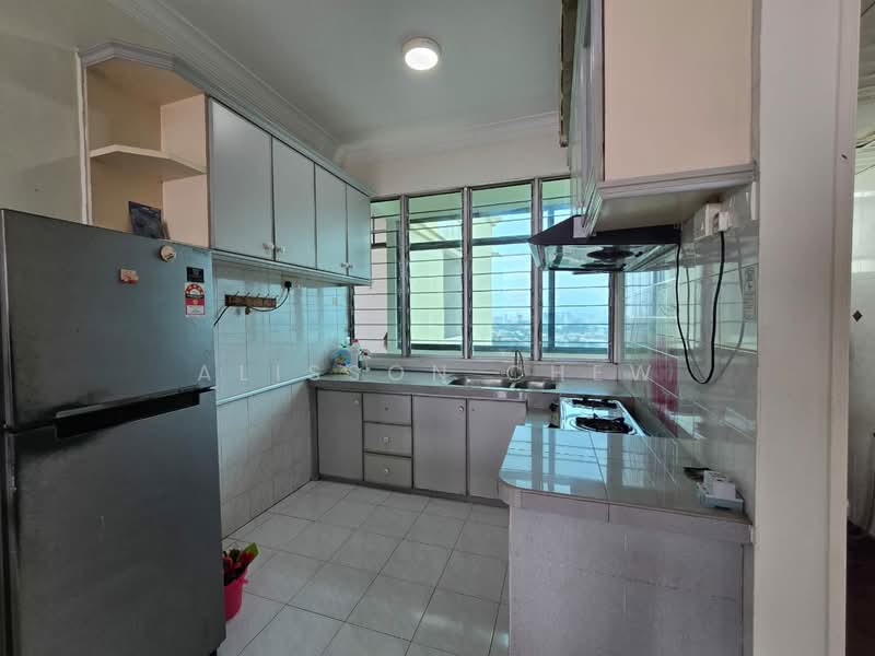 Condominium for Sale at N-Park Condominium - Alisson Chew - Kitchen - PropertyGuru.com.my