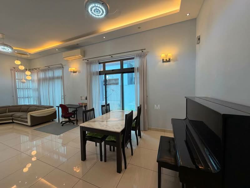 Rumah Berkembar untuk Dijual di Setia Eco Gardens (Gelang Patah) - Luis Lim - Living Room - PropertyGuru.com.my