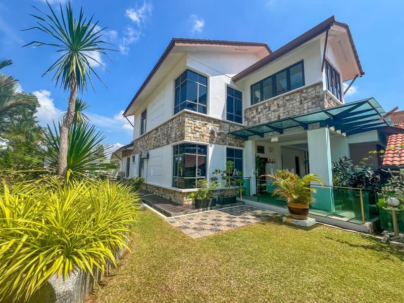 Bungalow for Sale in Puncak Pinggiran Putra (Dengkil) - Azli Ibrahim - Exterior - PropertyGuru.com.my