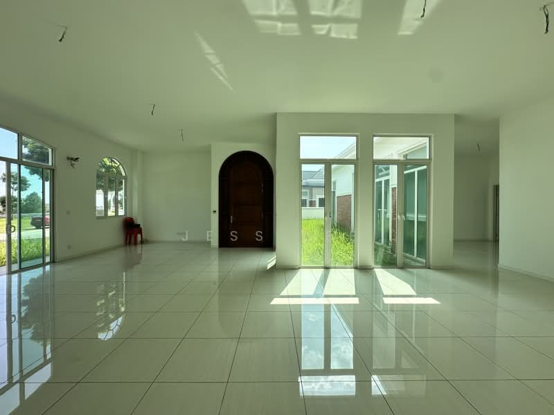 Bungalow for Sale in Setia Eco Park (Setia Alam) - Jess Tee - Living Room - PropertyGuru.com.my