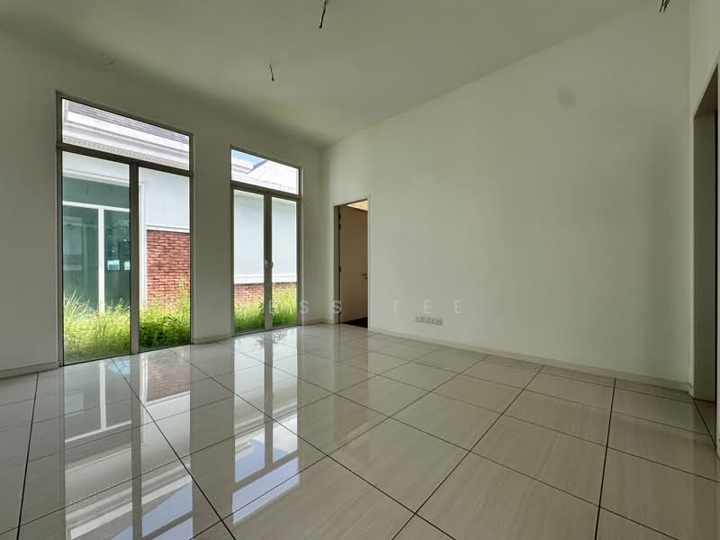 Bungalow for Sale in Setia Eco Park (Setia Alam) - Jess Tee - Living Room - PropertyGuru.com.my