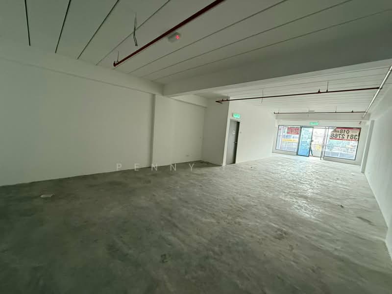 Shop / Office for Rent in Bandar Country Homes (Rawang) - Penny Yap - Interior - PropertyGuru.com.my
