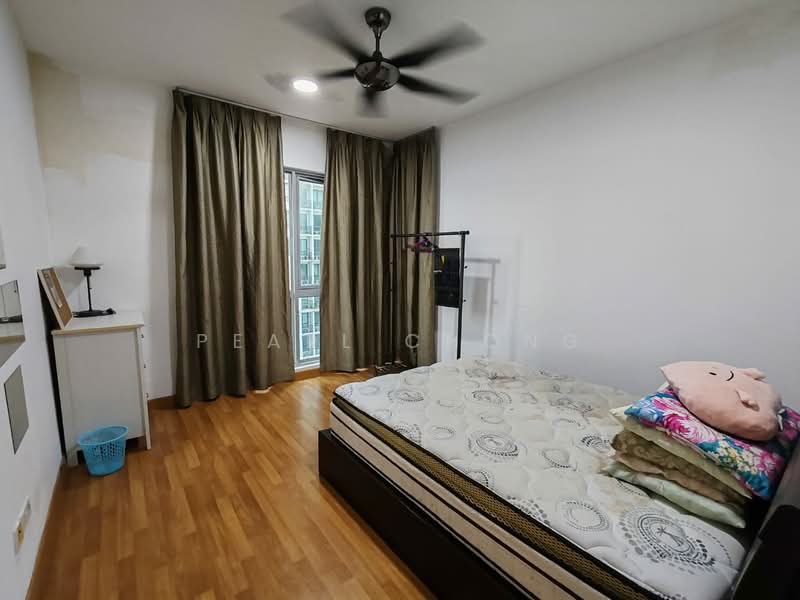 Service Residence for Sale at Garden @ One South - Pearl Chong - Bedroom - PropertyGuru.com.my