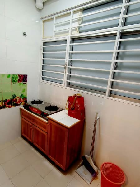 Apartment for Rent at Puncak Indah - Jason Lim - Kitchen - PropertyGuru.com.my