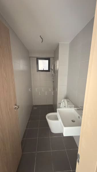 Kondominium untuk Dijual di Granito - Kelvin Lee - Bathroom - PropertyGuru.com.my