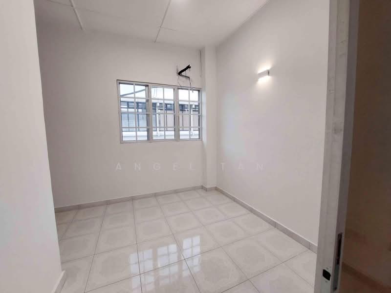 2.5-storey Terraced House for Sale in BANDAR PUCHONG JAYA (Puchong) - Angel Tan - Interior - PropertyGuru.com.my
