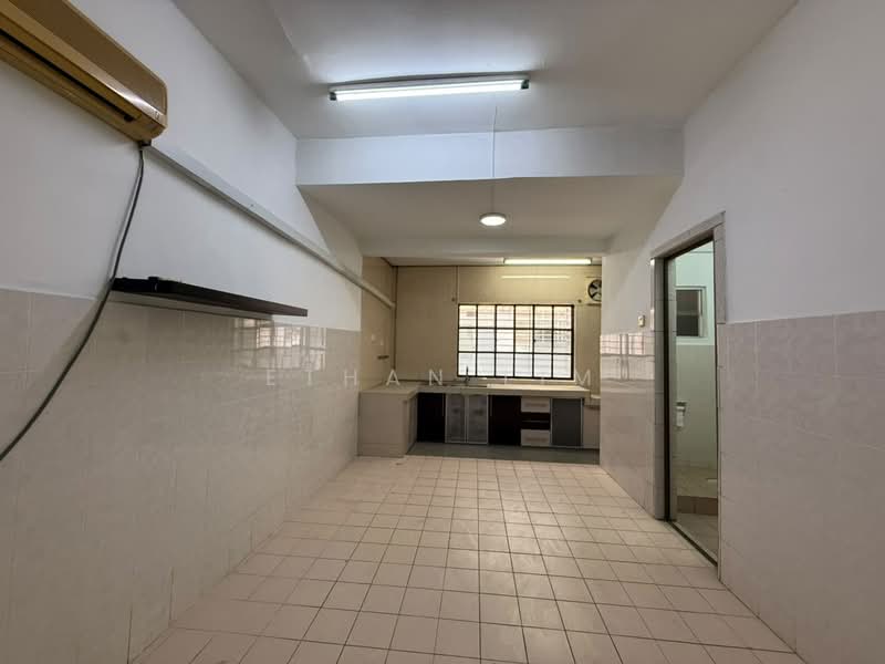 2-storey Terraced House for Sale in Bandar Mahkota Cheras (Cheras) - Ethan Lim - Kitchen - PropertyGuru.com.my