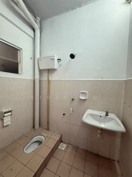2-storey Terraced House for Sale in Bandar Mahkota Cheras (Cheras) - Ethan Lim - Bathroom - PropertyGuru.com.my