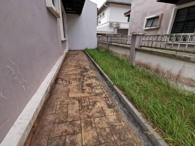 Rumah Berkembar untuk Dijual di Bandar Indahpura (Kulai) - Wee Howe - Exterior - PropertyGuru.com.my