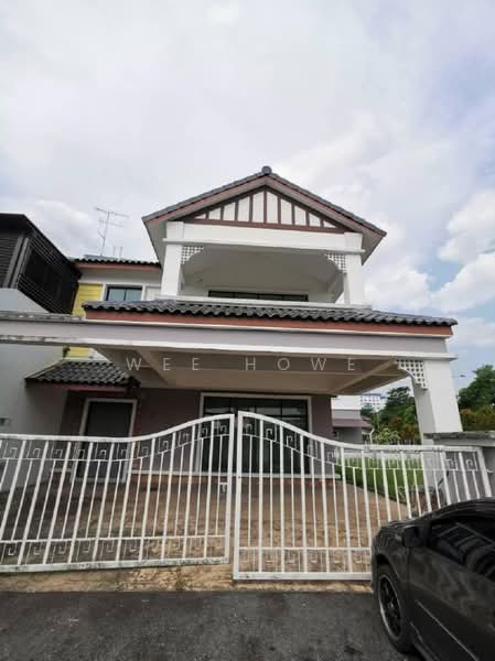 Rumah Berkembar untuk Dijual di Bandar Indahpura (Kulai) - Wee Howe - Exterior - PropertyGuru.com.my