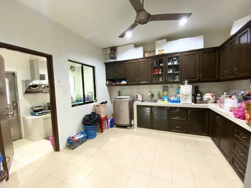Rumah Teres 2 Tingkat untuk Dijual di Taman Mutiara Rini (Skudai) - Loh Kok Hui - Kitchen - PropertyGuru.com.my