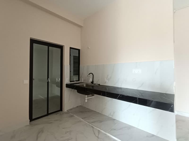 Kondominium untuk Dijual di Palazzo - Amelia Kong - Kitchen - PropertyGuru.com.my