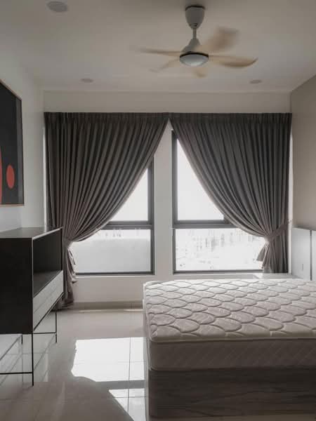 Kondominium untuk Dijual di Waterside Residence - Amy Tan - Bedroom - PropertyGuru.com.my