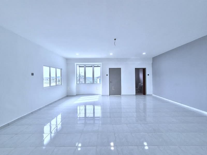 2.5-storey Terraced House for Sale in Taman Pulai Utama (Skudai) - Karl Lim - Living Room - PropertyGuru.com.my