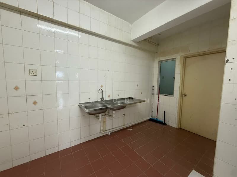 Apartment for Rent at Anggerik Villa 2 - Winson Ng - Kitchen - PropertyGuru.com.my
