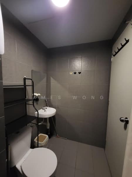 Condominium for Rent at Sky Awani Residensi 4 - James Wong - Bathroom - PropertyGuru.com.my