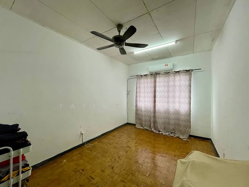 Rumah Teres 2 Tingkat untuk Dijual di Bandar Seri Alam (Masai) - Fatin Izzaty - PropertyGuru.com.my