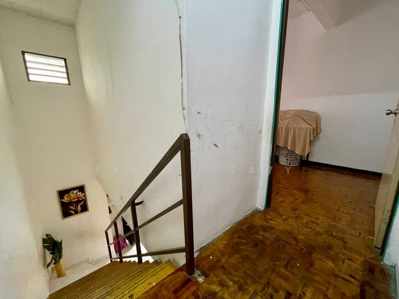 Rumah Teres 2 Tingkat untuk Dijual di Bandar Seri Alam (Masai) - Fatin Izzaty - PropertyGuru.com.my