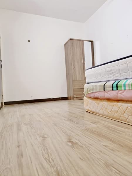 Condominium for Sale at Greenlane Park - Landy Bong - PropertyGuru.com.my