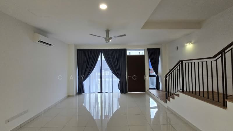 3-storey Terraced House for Rent in BANDAR PUCHONG JAYA (Puchong) - Cayden Chin - Living Room - PropertyGuru.com.my
