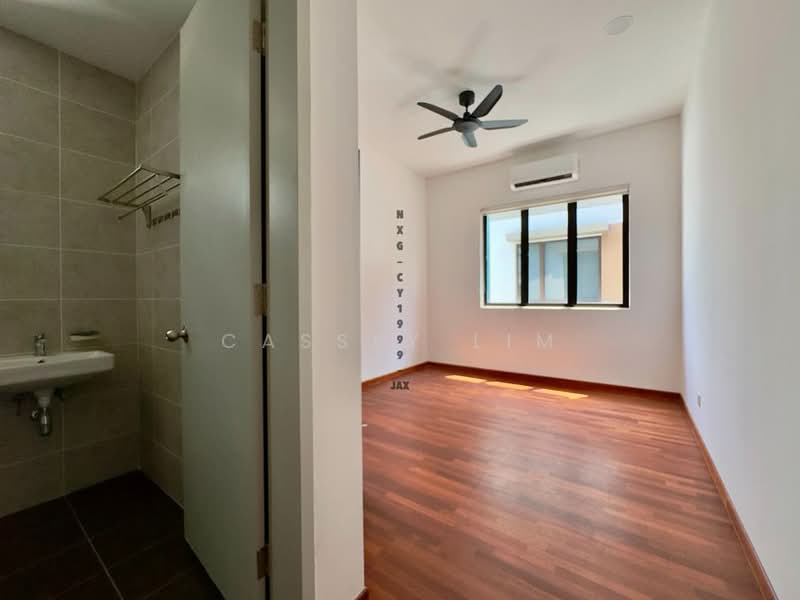 Semi-Detached House for Rent in Setia Alam (Selangor) - Cassey Lim - Bathroom - PropertyGuru.com.my