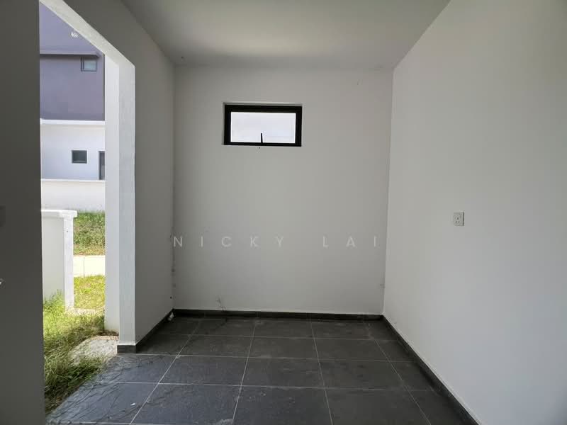 2-storey Terraced House for Sale in Bandar Gamuda Gardens (Rawang) - Nicky Lai - Entrance - PropertyGuru.com.my