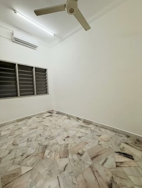 Rumah Teres 1 Tingkat untuk Dijual di Taman Desa Harmoni (Masai) - San . - PropertyGuru.com.my