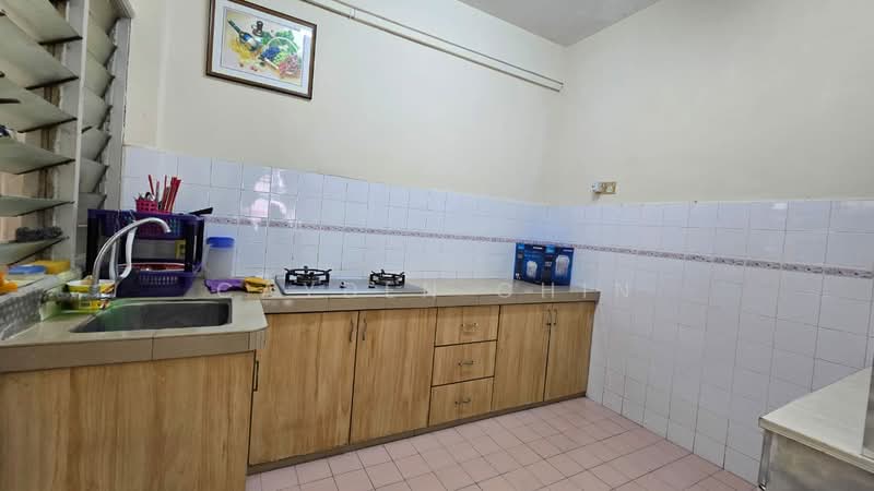Apartment for Rent at Pangsapuri Waja - Cayden Chin - Kitchen - PropertyGuru.com.my
