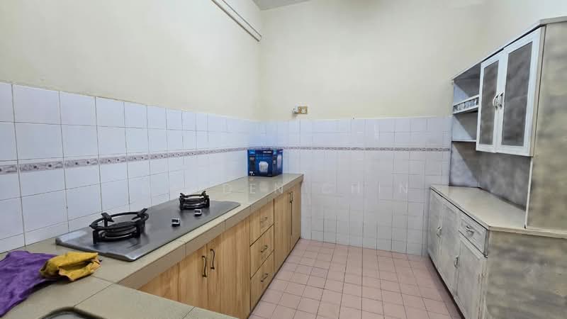 Apartment for Rent at Pangsapuri Waja - Cayden Chin - Kitchen - PropertyGuru.com.my