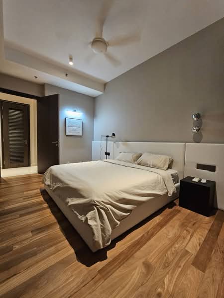 Servis Apartment untuk Dijual di Marriott Residence @ Gurney - Amy Tan - Bedroom - PropertyGuru.com.my