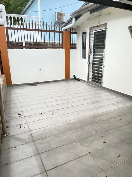 Terraced House for Sale in Bukit Rahman Putra (Sungai Buloh) - Peggy Yong - Exterior - PropertyGuru.com.my