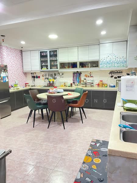 Terraced House for Sale in Bukit Rahman Putra (Sungai Buloh) - Peggy Yong - Kitchen - PropertyGuru.com.my