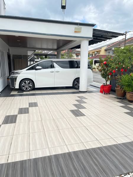Terraced House for Sale in Bukit Rahman Putra (Sungai Buloh) - Peggy Yong - Exterior - PropertyGuru.com.my