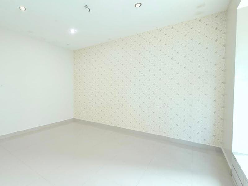 3-storey Terraced House for Sale in Taman Jelutong (Jelutong) - Anson Low - PropertyGuru.com.my