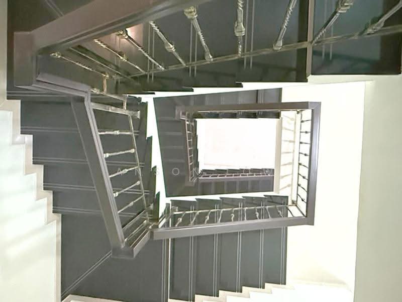 3-storey Terraced House for Sale in Taman Jelutong (Jelutong) - Anson Low - PropertyGuru.com.my