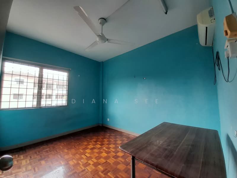 Apartment for Rent at Pangsapuri Sri Kemuning - Diana See - Interior - PropertyGuru.com.my