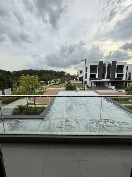 Rumah Berkembar untuk Dijual di Bandar Gamuda Gardens (Rawang) - Janice Ho - Exterior - PropertyGuru.com.my