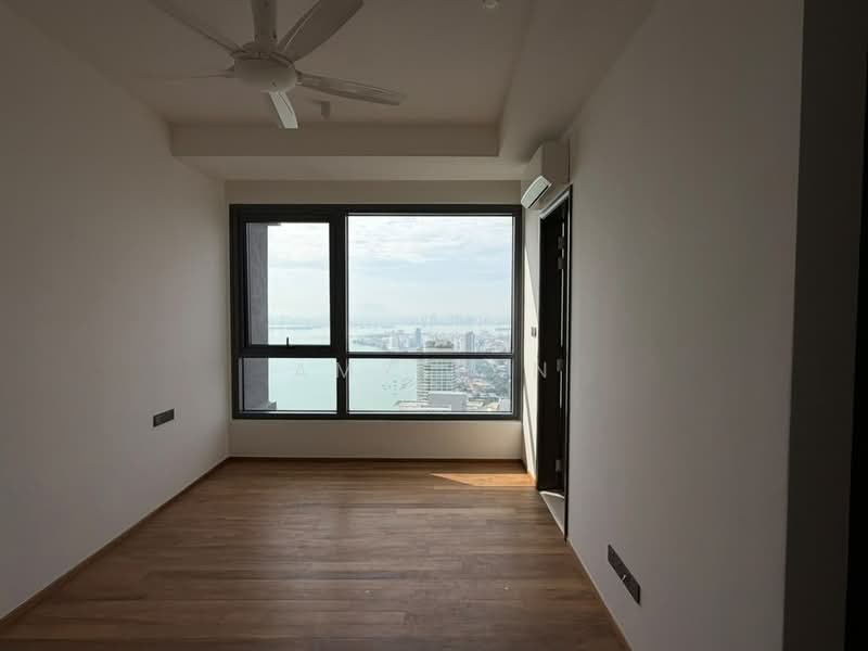 Servis Apartment untuk Dijual di Marriott Residence @ Gurney - Amy Tan - View - PropertyGuru.com.my