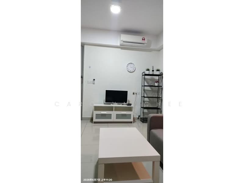 Servis Apartment untuk Disewa di HYVE - Carolyn Chee - Living Room - PropertyGuru.com.my