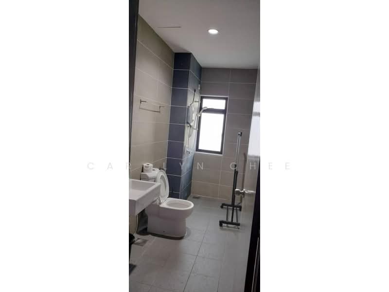 Servis Apartment untuk Disewa di HYVE - Carolyn Chee - Bathroom - PropertyGuru.com.my