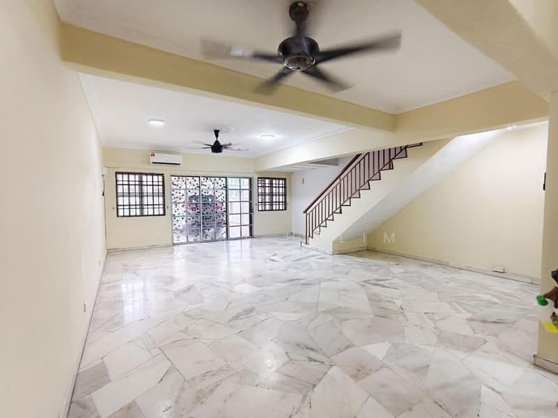 Rumah Teres 2 Tingkat untuk Dijual di Berjaya Park (Shah Alam) - Hairi Halim - PropertyGuru.com.my
