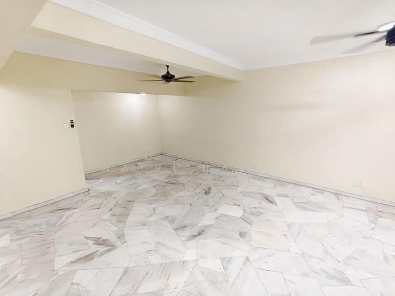 Rumah Teres 2 Tingkat untuk Dijual di Berjaya Park (Shah Alam) - Hairi Halim - PropertyGuru.com.my