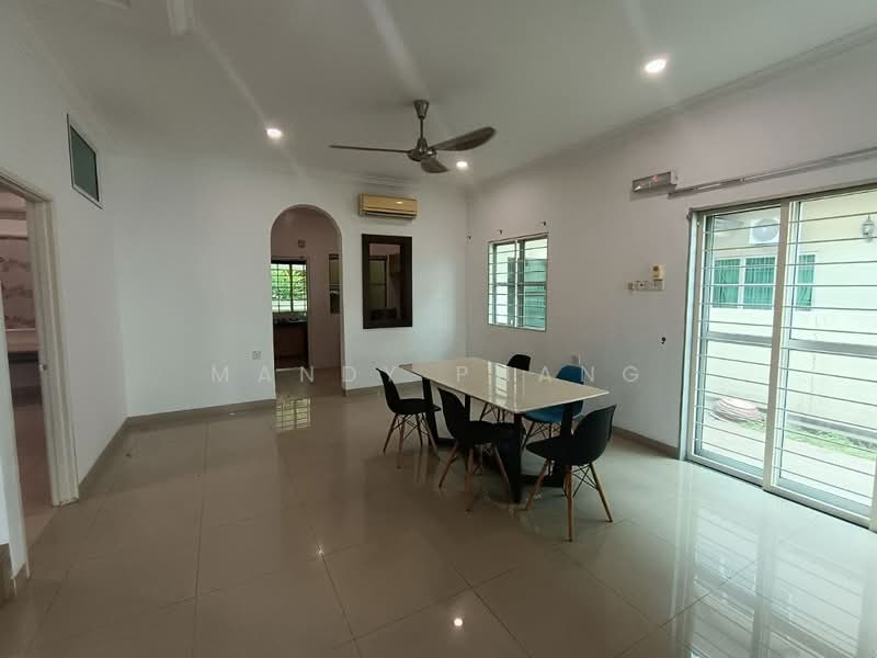 Semi-Detached House for Rent in New Pasir Puteh (Ipoh) - Mandy Phang - Dining Room - PropertyGuru.com.my