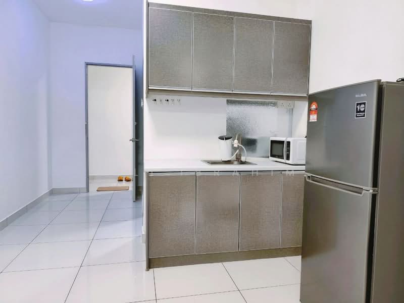 Kondominium untuk Dijual di Hon Residensi @ City Garden Commercial Centre - Azli Ibrahim - Kitchen - PropertyGuru.com.my