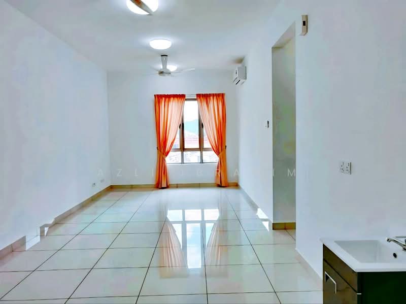 Kondominium untuk Dijual di Hon Residensi @ City Garden Commercial Centre - Azli Ibrahim - Living Room - PropertyGuru.com.my