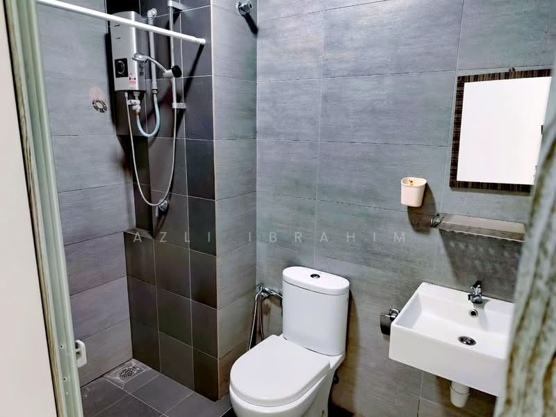 Kondominium untuk Dijual di Hon Residensi @ City Garden Commercial Centre - Azli Ibrahim - Bathroom - PropertyGuru.com.my