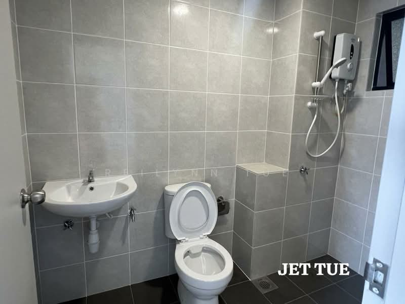 Service Residence for Rent at Huni @ Eco Ardence - Reilynn Tue - Bathroom - PropertyGuru.com.my