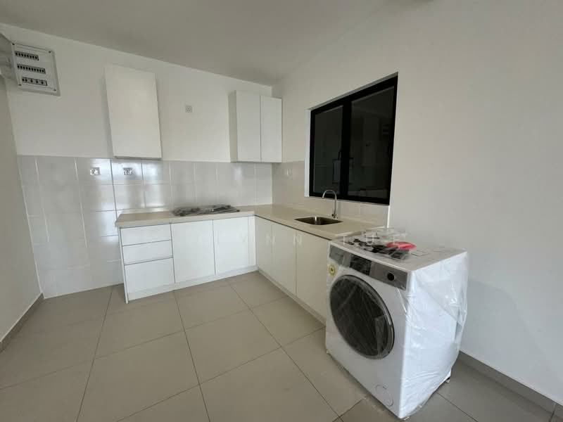 Service Residence for Rent at Huni @ Eco Ardence - Reilynn Tue - Kitchen - PropertyGuru.com.my
