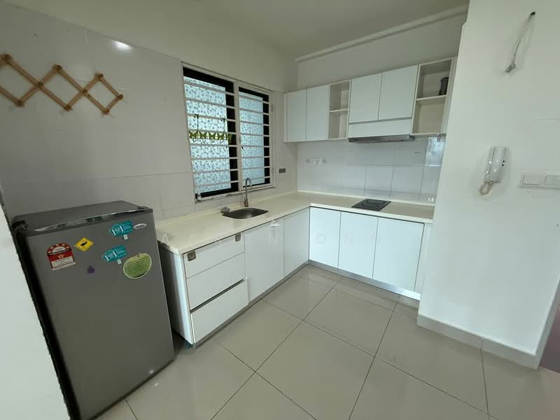 Service Residence for Rent at Hedgeford 10 Residences - Aaron Ong - Kitchen - PropertyGuru.com.my