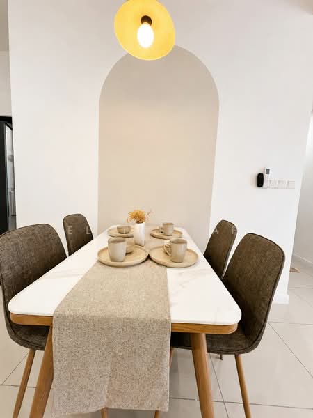 Kondominium untuk Disewa di Skyline KL - Elaine Yap - Dining Room - PropertyGuru.com.my